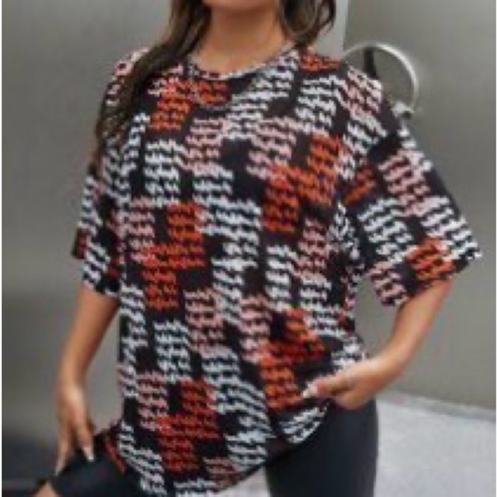 SHEIN Oversized Multi-colored Print Tee